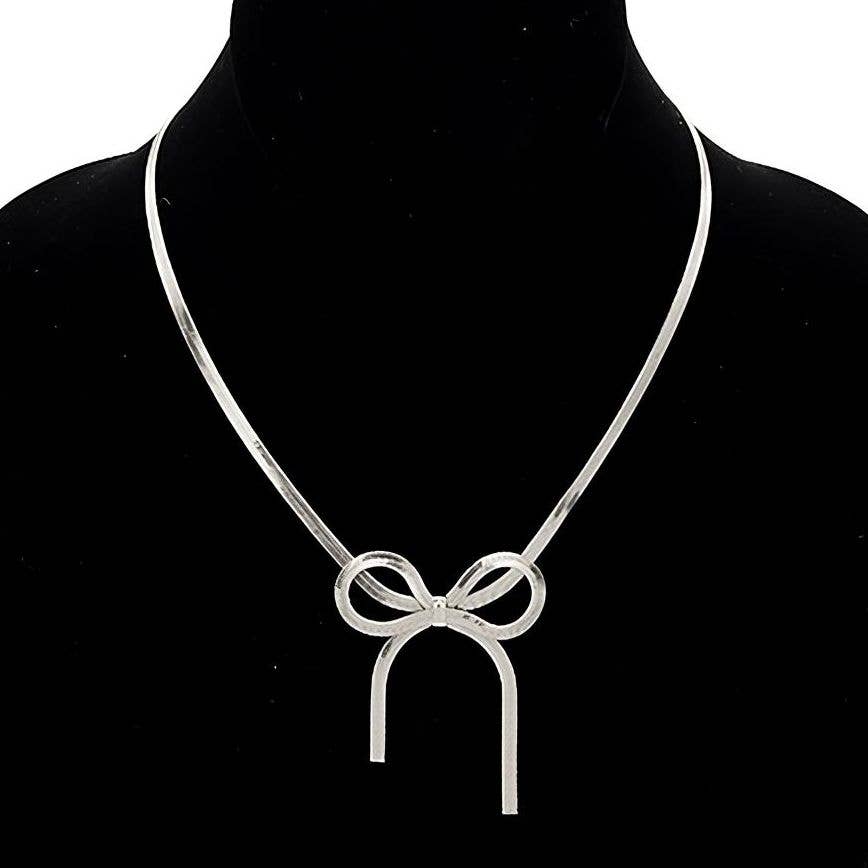 Diacly - Vente Colliers à pendentif - Collier en forme de serpent avec ruban en métal1