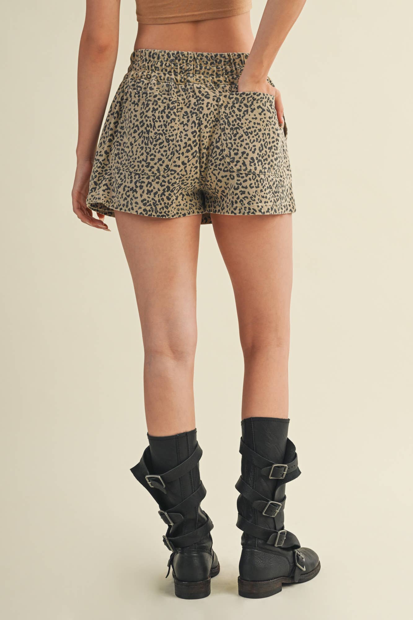 MILK TEA WIDE WAIST BAND WITH DRAWSTRING SKORT for wholesale on Faire3