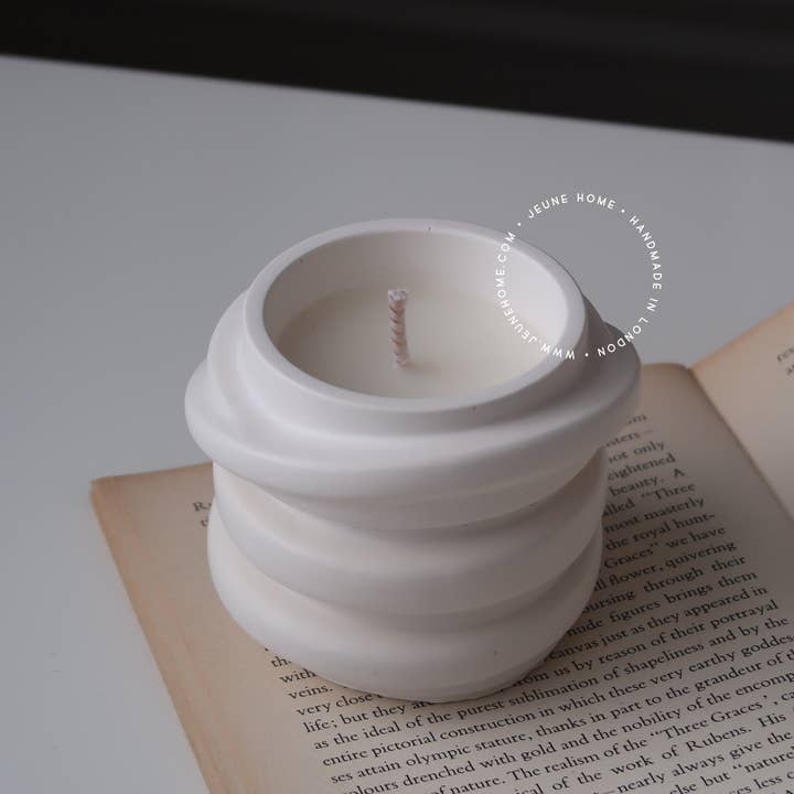 Jeune Home - Wholesale Jar/filled candle - Fawn - scented coconut wax candle | custom candle 2