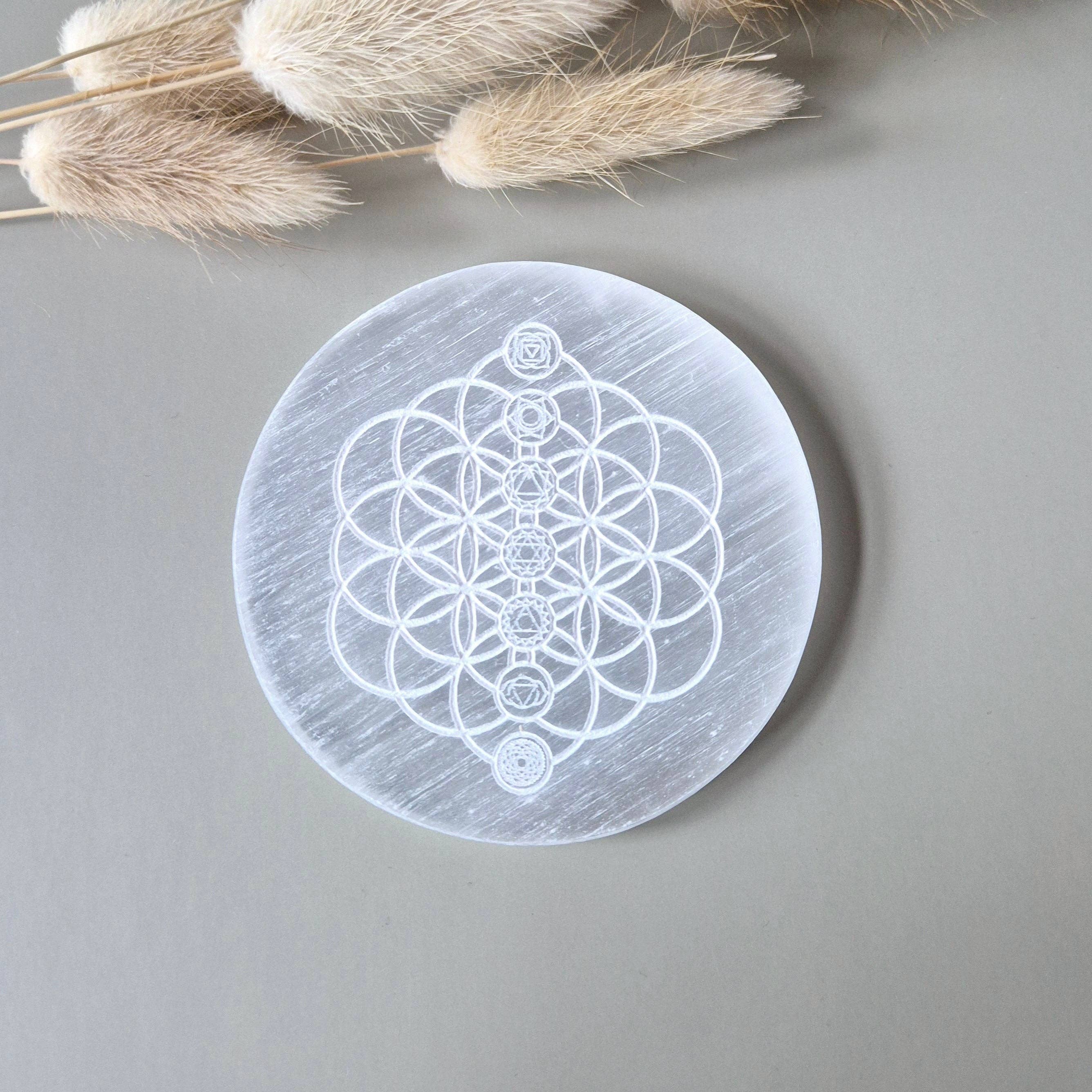 Moonlight Gemstones - Wholesale Crystal Charging Plate - Selenite Gemstone Charging Plate with Spiritual Engraving – 10 cm3