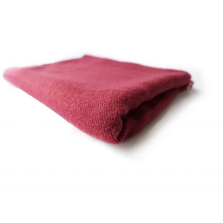 Vino Shawl and other Purchase Wholesale e importador vino. Free Returns & Net 60 Terms on Faire trending on Faire.