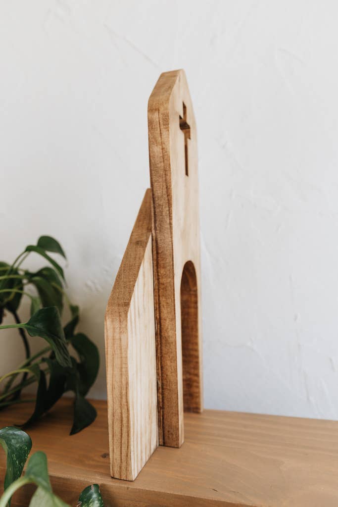 Natürlich Holzdekor für Versammlungsorte, hergestellt von Survivors für den Großhandel auf Faire2