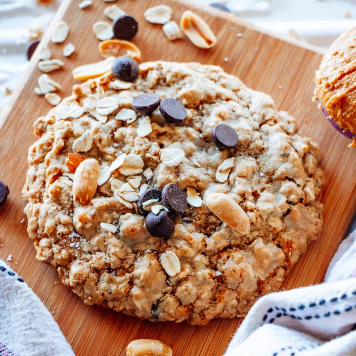 Sweet Eats - Wholesale Biscuit - GF + Vegan Chocolate Peanut Butter Breakfast Cookie1