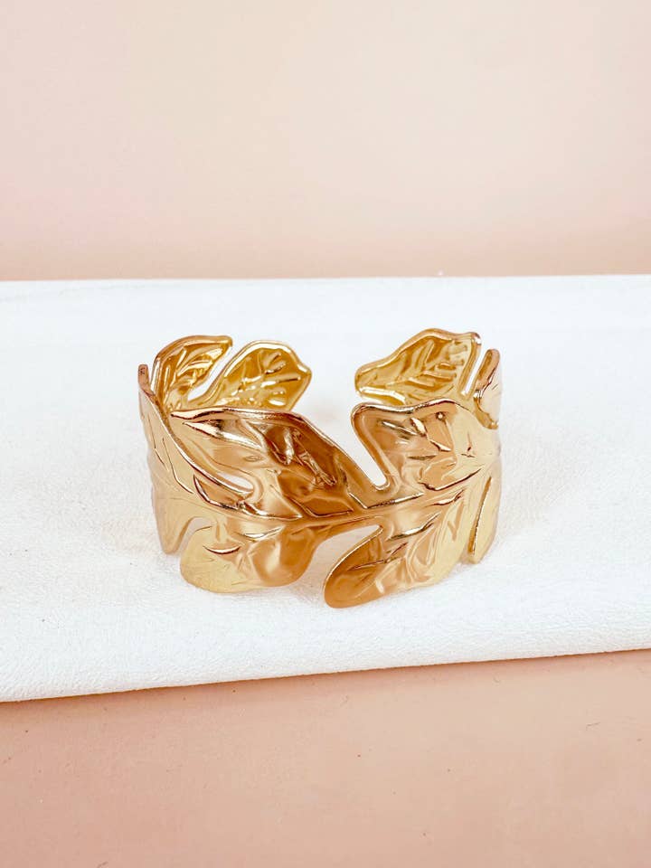 Pulseira tipo punho folha em aço inoxidável por atacado de D Bijoux