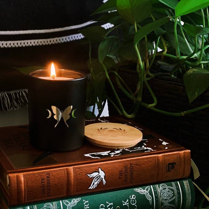 13th Press - Wholesale Jar/Filled Candle - Soy-Wax Candle - "La Lune"7