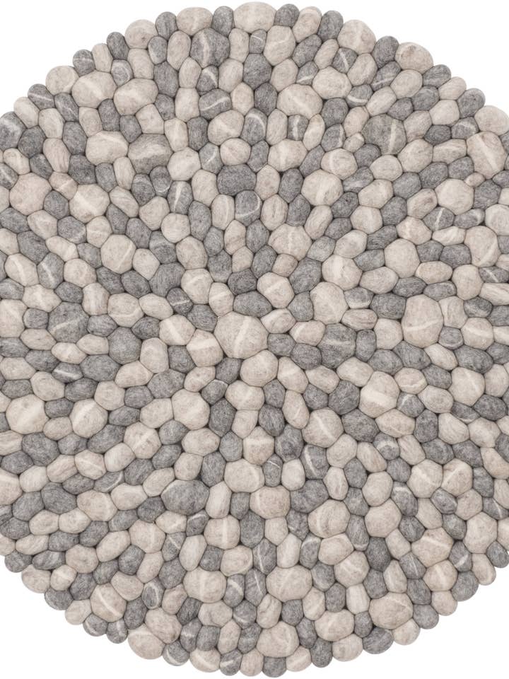 Ernie Filzkugelteppich rund 100% Wolle für den Großhandel von myfelt