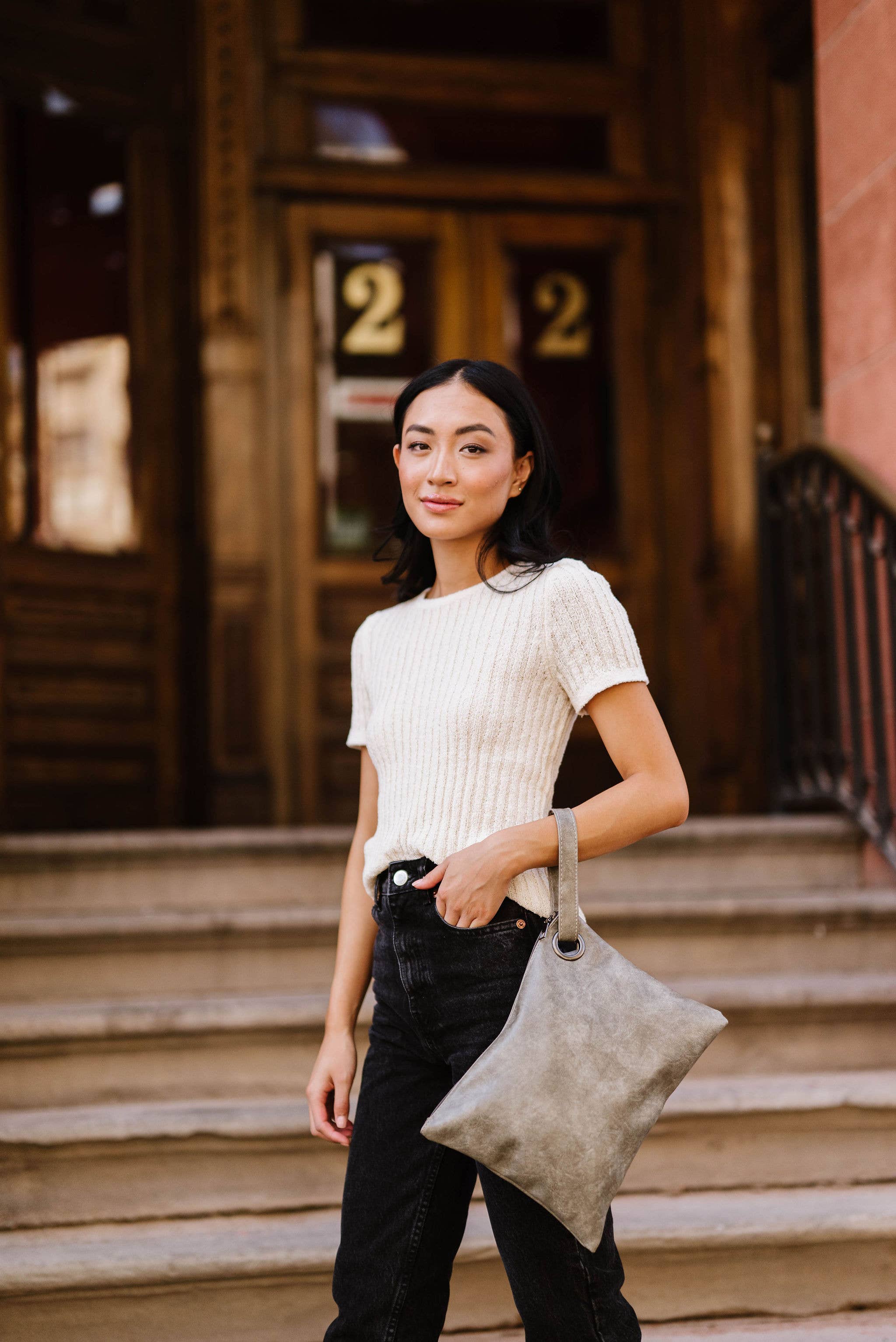 modern and chic - Wholesale Clutch Bag - Women's - Alexa Oversized Travel Clutch20