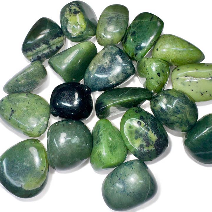 Jade stürzte für den Großhandel von Spiritual and Aligned