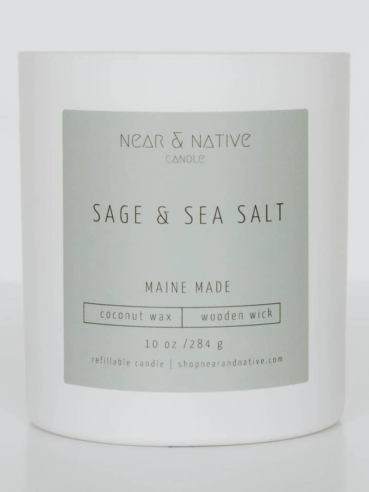 10 oz genopfyldeligt lys med trævæge og duft af salvie og havsalt for engroshandel hos Near & Native Candles