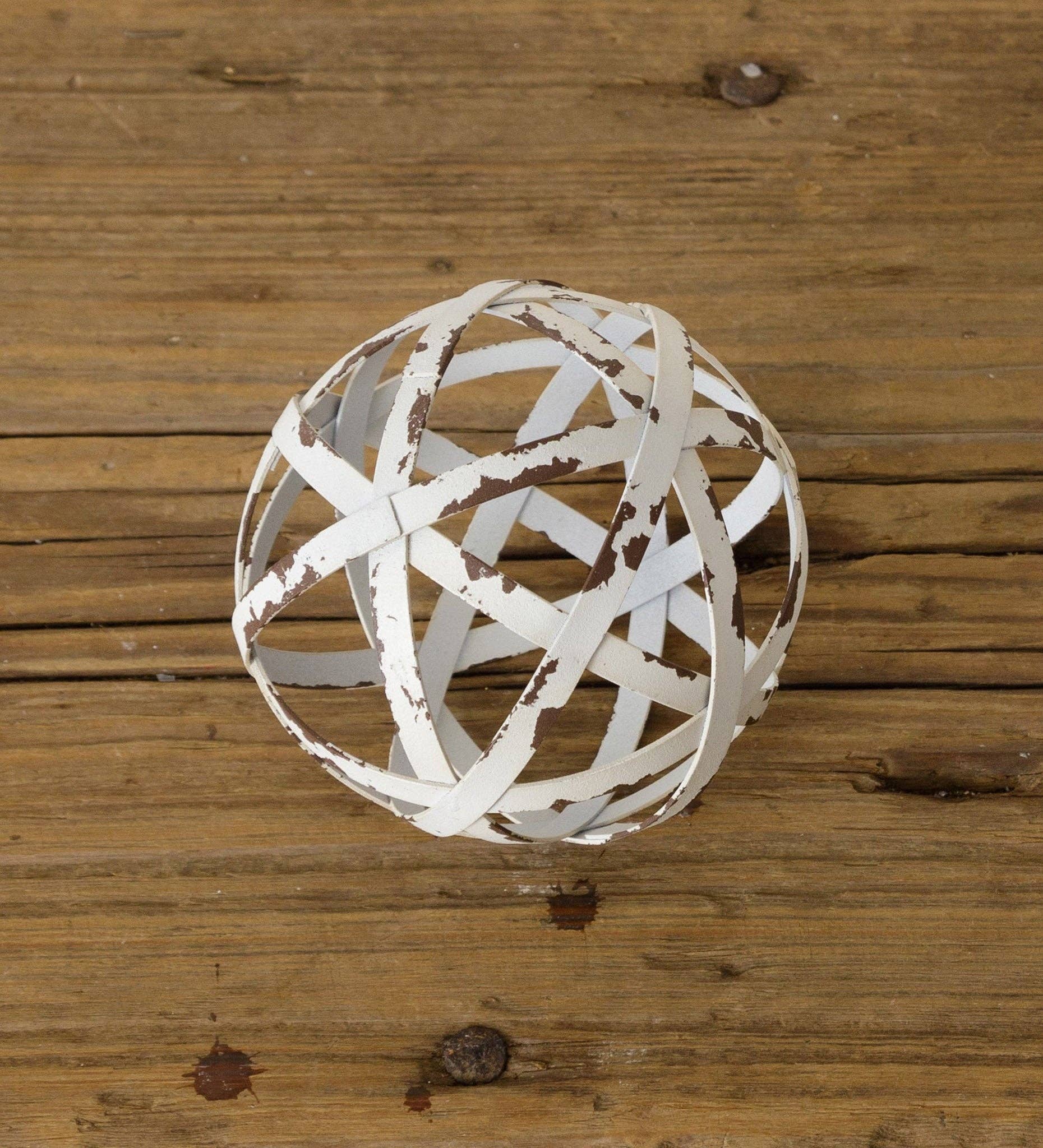 Audrey's Home & Gift - Vente Décorations de table - Boule en métal vieilli, petite (Pk/02)0