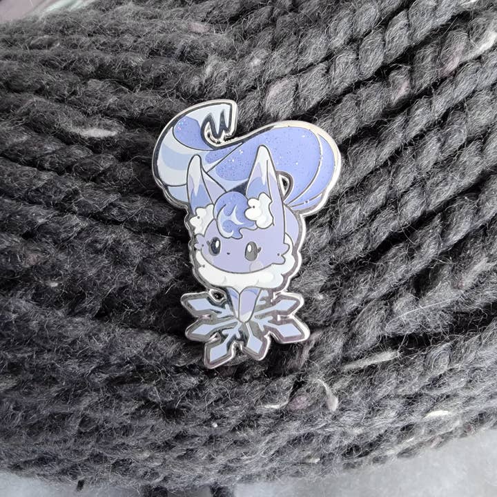 Xhilyn - Wholesale Lapel Pin/Button - Fennec Frost Pins - Dec 20243