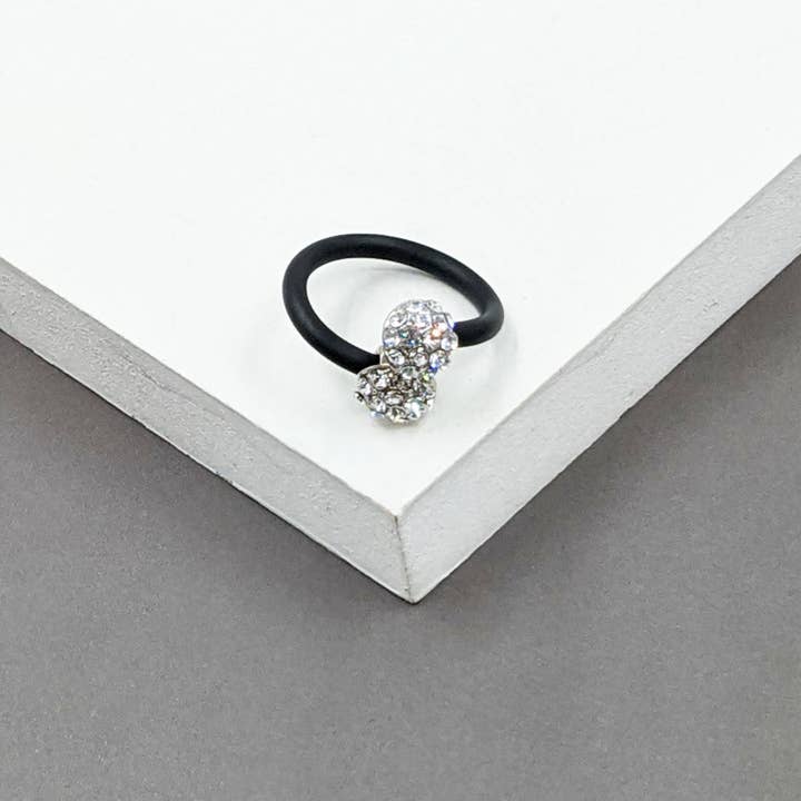 Gummi hukommelsestråd åben krystalring for engroshandel hos Tempest Designs