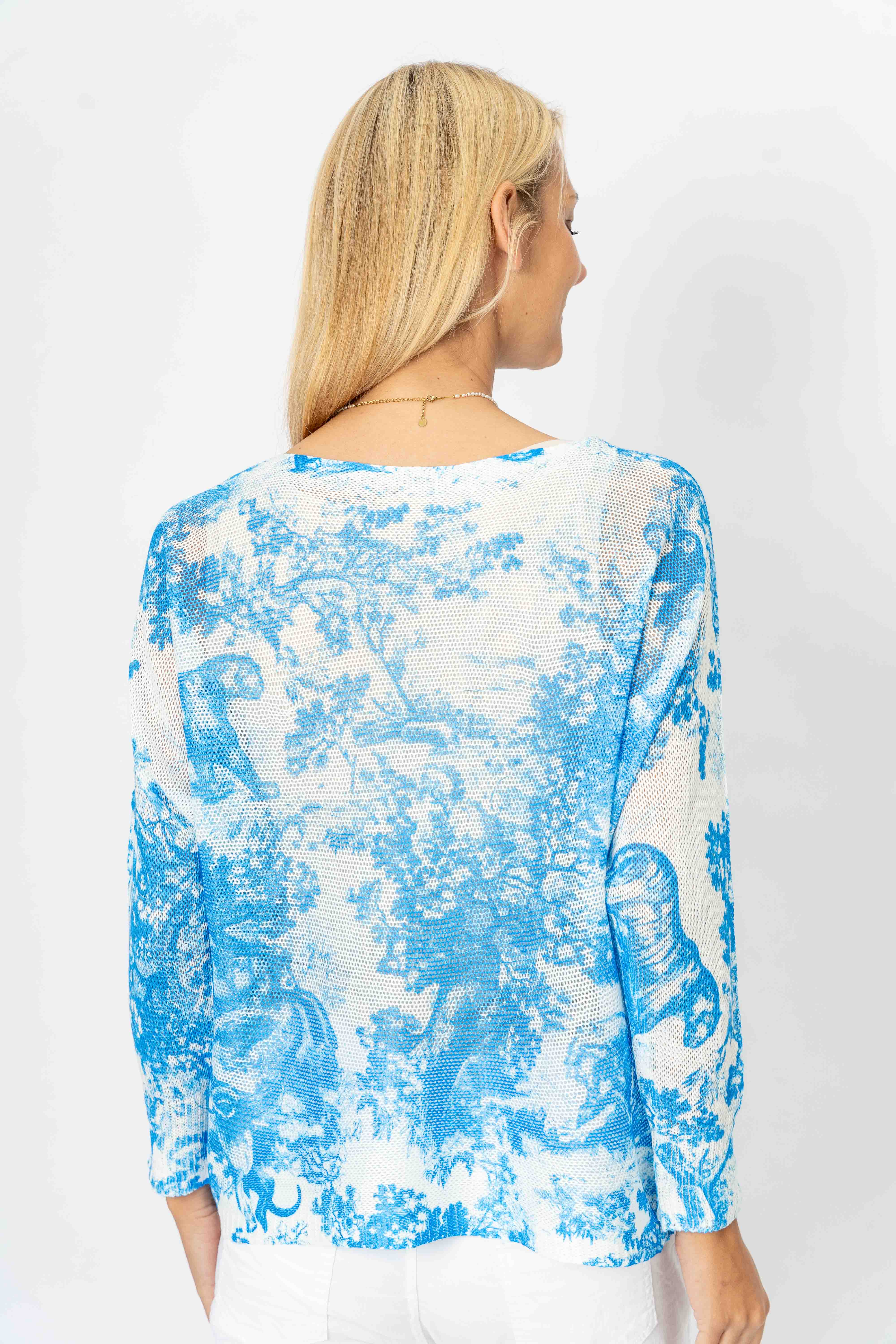 Look Mode Usa – wholesale Knitted jumper – Women′s – "Toile de Jouy" Printed Batwing Sweater2