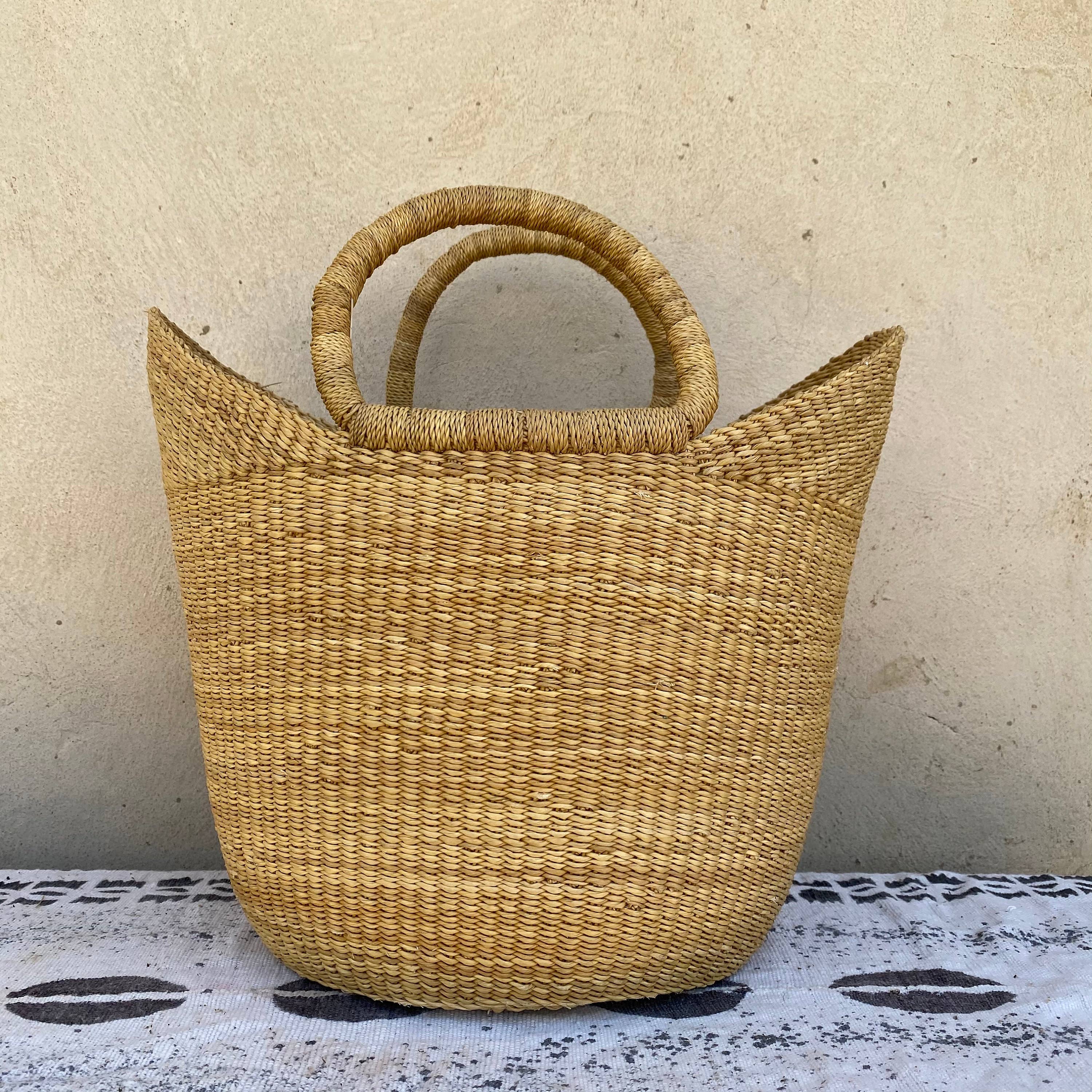 ARA BOLGA BASKETS LLC - Wholesale Grocery/Shopping Bag - Bolga/Ghana Medium U-Shopper/Yekine Bolga Basket1