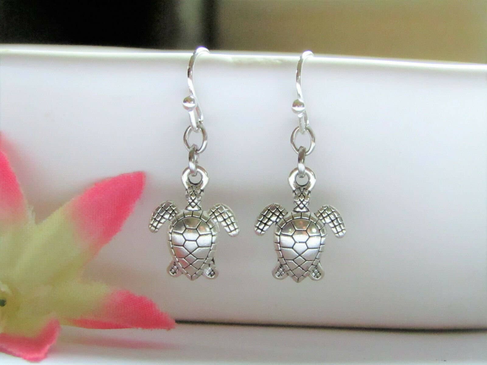 Bad Apple Designs - Wholesale Dangle Earrings - Sea Turtle Charm Silver Dangle Earrings, Beach Themed Acessories For Women1