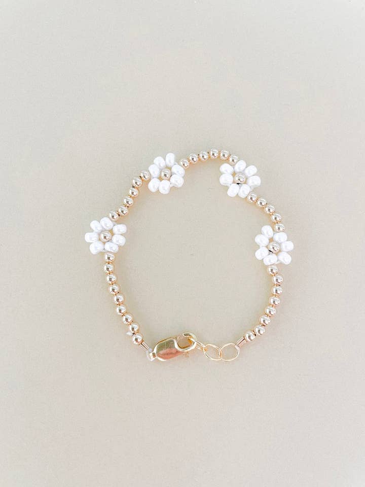 14k gold filled dainty white daisy bracelet for wholesale by LITTLELUNDSCO