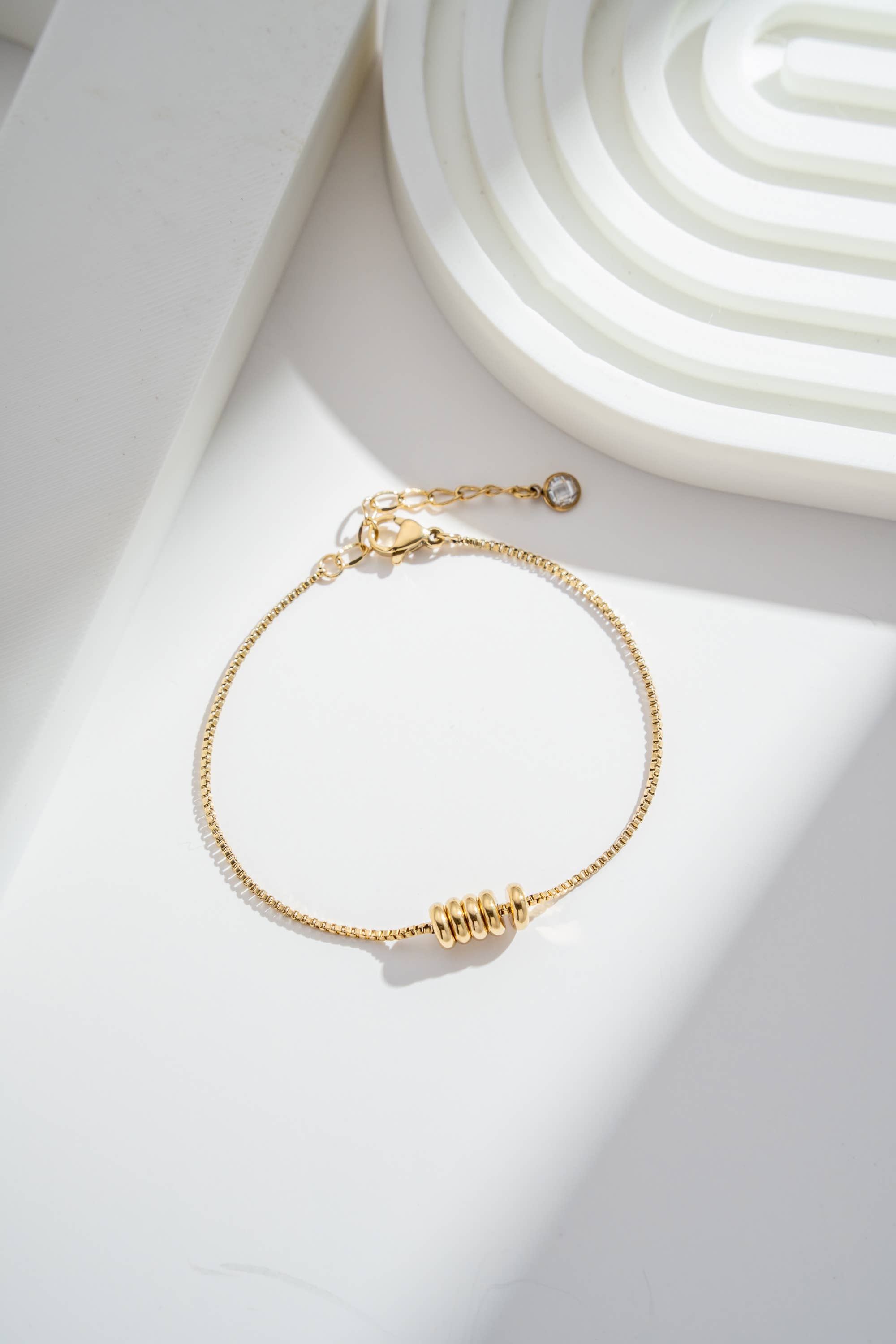 COSMOS - Wholesale Link & Chain Bracelet - “Éclat Minimal” fine stainless steel bracelet1