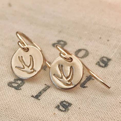 Brincos de pássaro//Prata ou ouro//Studs or Dangles por atacado de AOS Metals