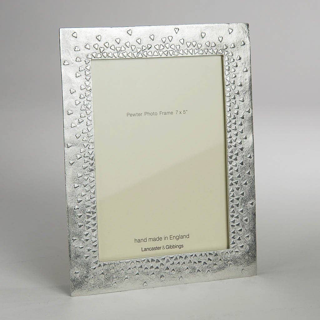 Lancaster and Gibbings - Wholesale Picture Frame - Floating Hearts Hand Cast Pewter Photo Frame2