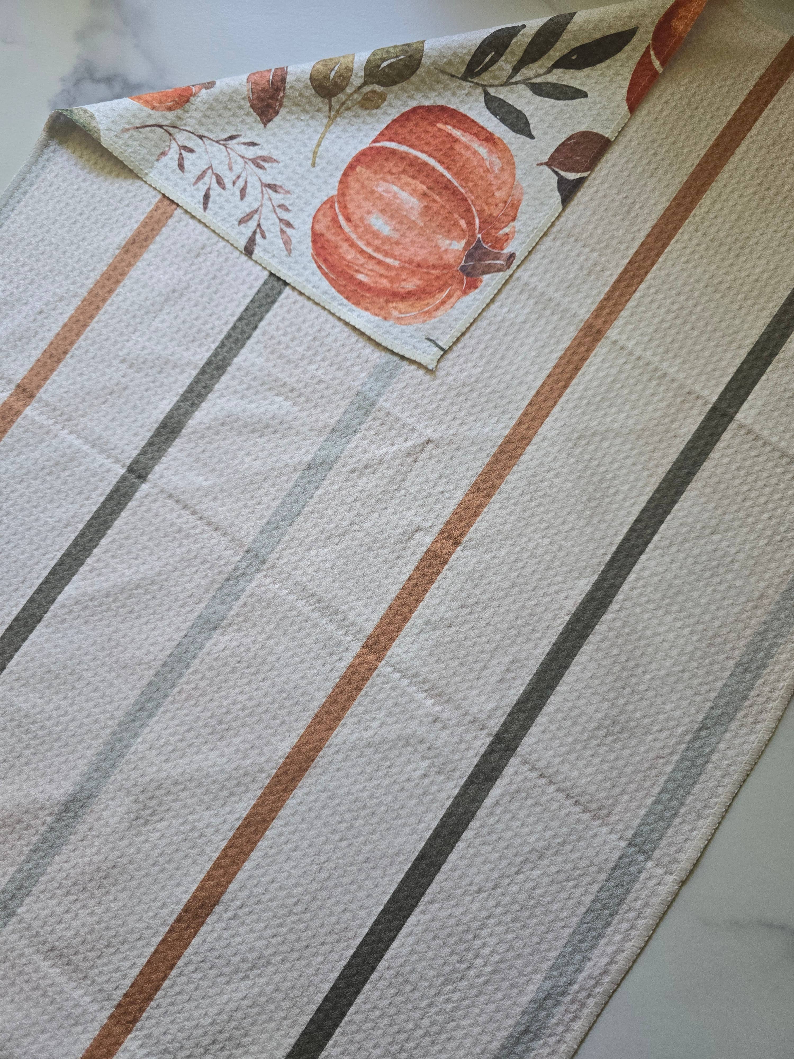 Berry Sweet Towels - Wholesale Tea Towel - Take me to the Pumpkin Patch Microfiber Hand Towel - 18x30"1