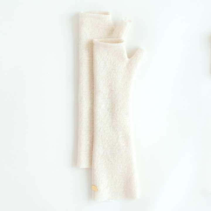 ARAE - Wholesale Gloves – Women's - Mod Long Fingerless Gloves Solid // MORE COLORWAYS