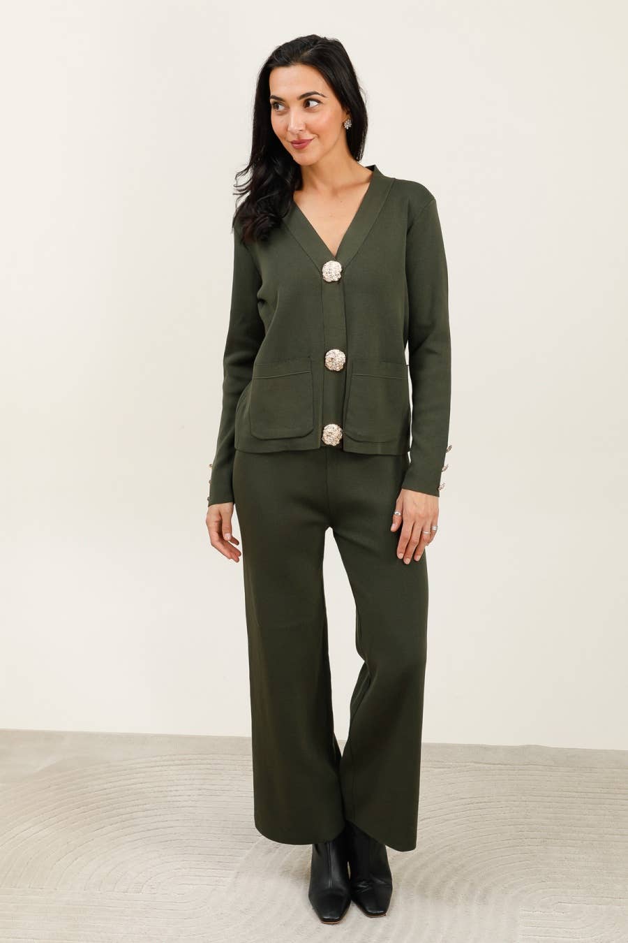 DIX-ONZE - Wholesale Top & Pant Set (NOT Loungewear) - Women's - Chic 2-Piece Set – Elegance & Comfort13