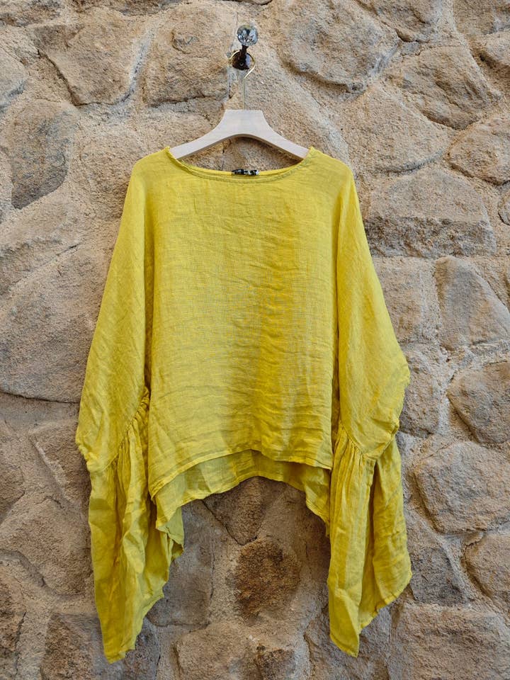 Linen & More - Wholesale Blouse - Women's - REF 11138 PONCHO-STYLE BLOUSE 100% LINEN