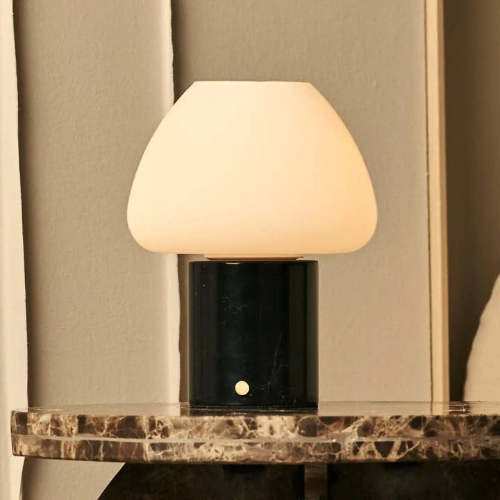Tavellio - Wholesale Accent/Desk Lamp - Ostade Black / Nero Marquina – Unique Marble Rechargeable Table Lamp with 3 Light Colors & Dimming Function3