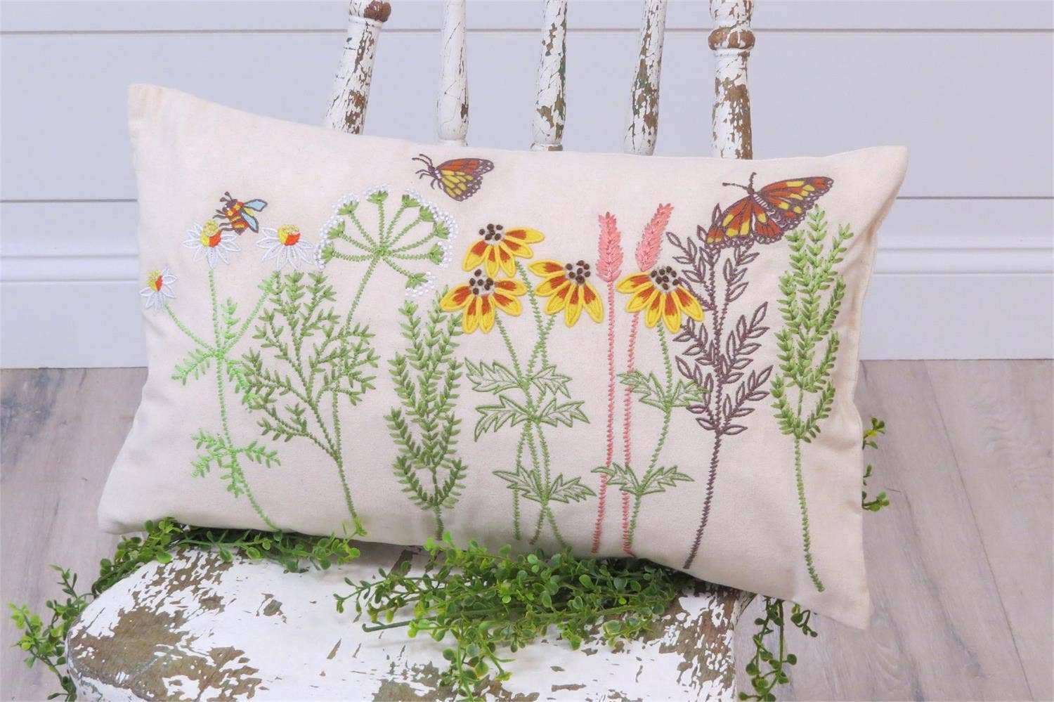 Audrey's Home & Gift - Wholesale Throw/Decorative Pillow - Pillow - Embroidered Wild Flowers (PC)1