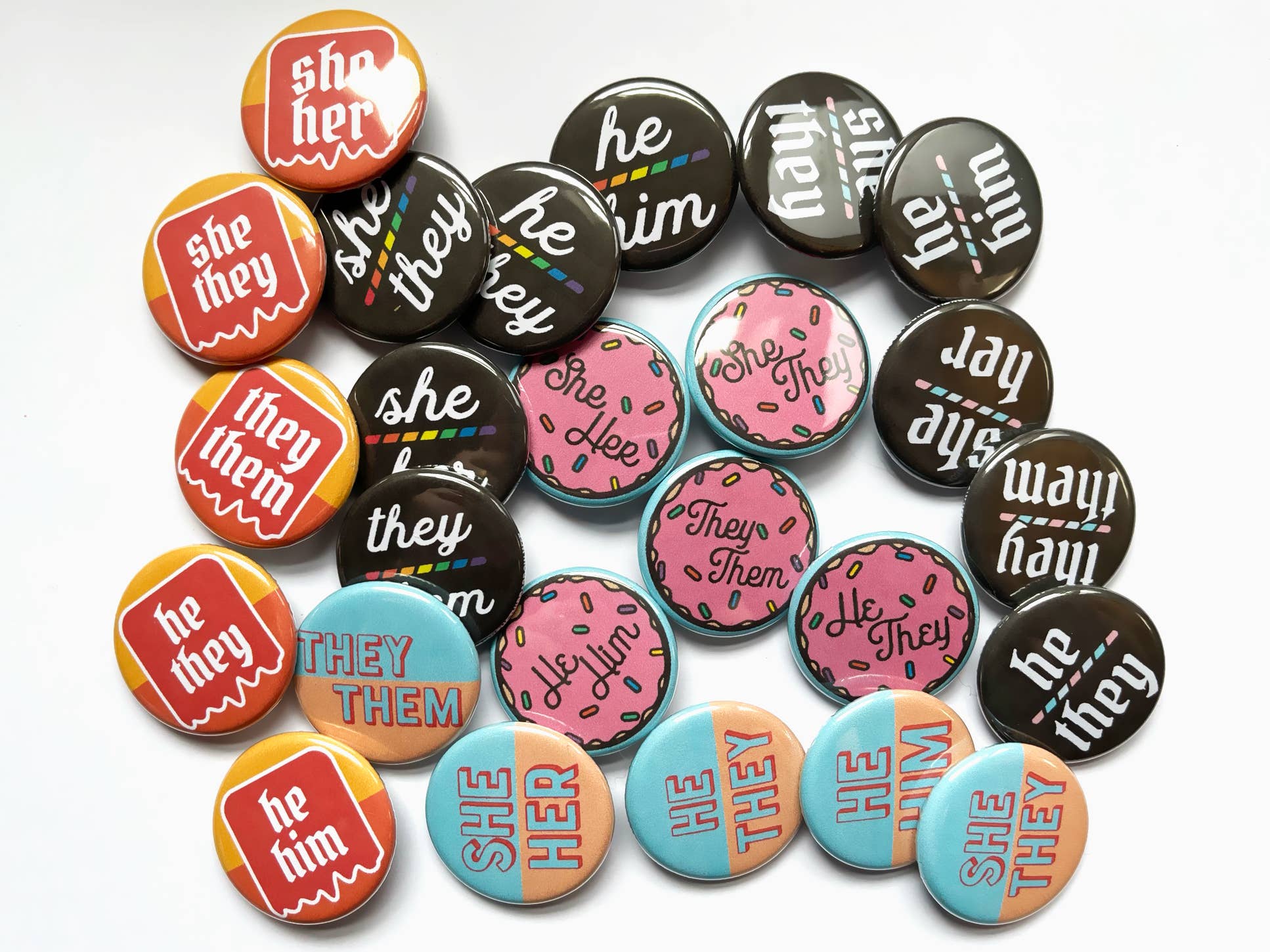 TheThirdArrow – Alfinete/botão de lapela por atacado – Botões de pronome Trans Pride de 1,25”1