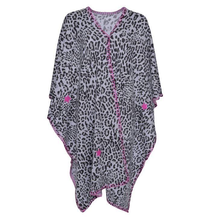 cute stuff GmbH - Wholesale Poncho – Women's - Angi-CS Leo cashmere poncho with stars in black