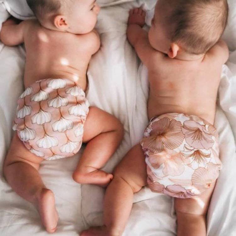 Nora’s Nursery - Venta al por mayor Pañales de tela - Bebés - Magnolia - Pañales ajustables de gamuza ecológicos de 15 piezas3