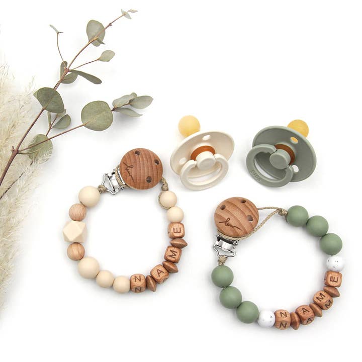 Kristin Weiss Manufaktur - Wholesale Pacifier Clip - Baby - dummy chain Euca - sage2