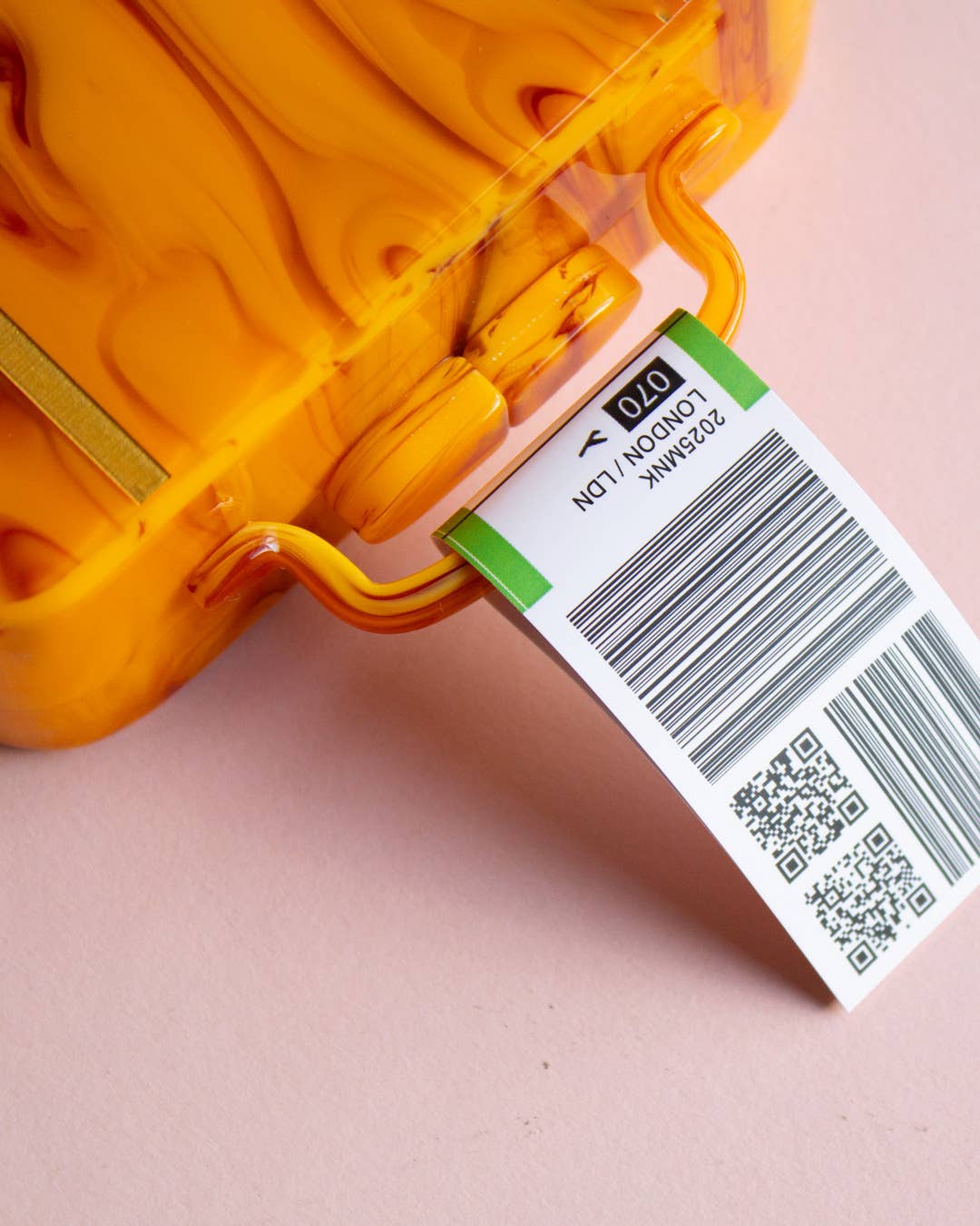 Mink - Wholesale Wallet - Women's - Living Out of A Suitcase: the multifunctional wallet9