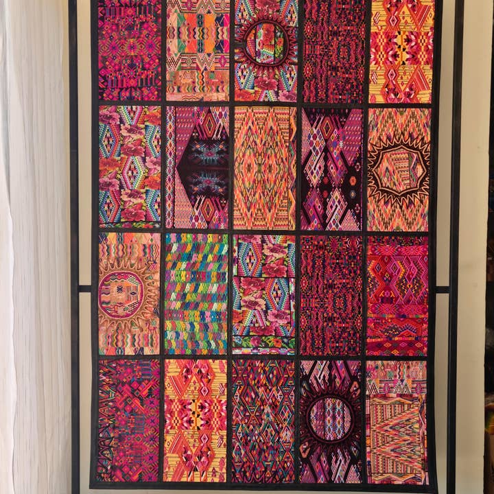 Achiote Guatemalan Goods – Großhandel Teppichvorleger – handgefertigter Huipil Gebietsteppich8