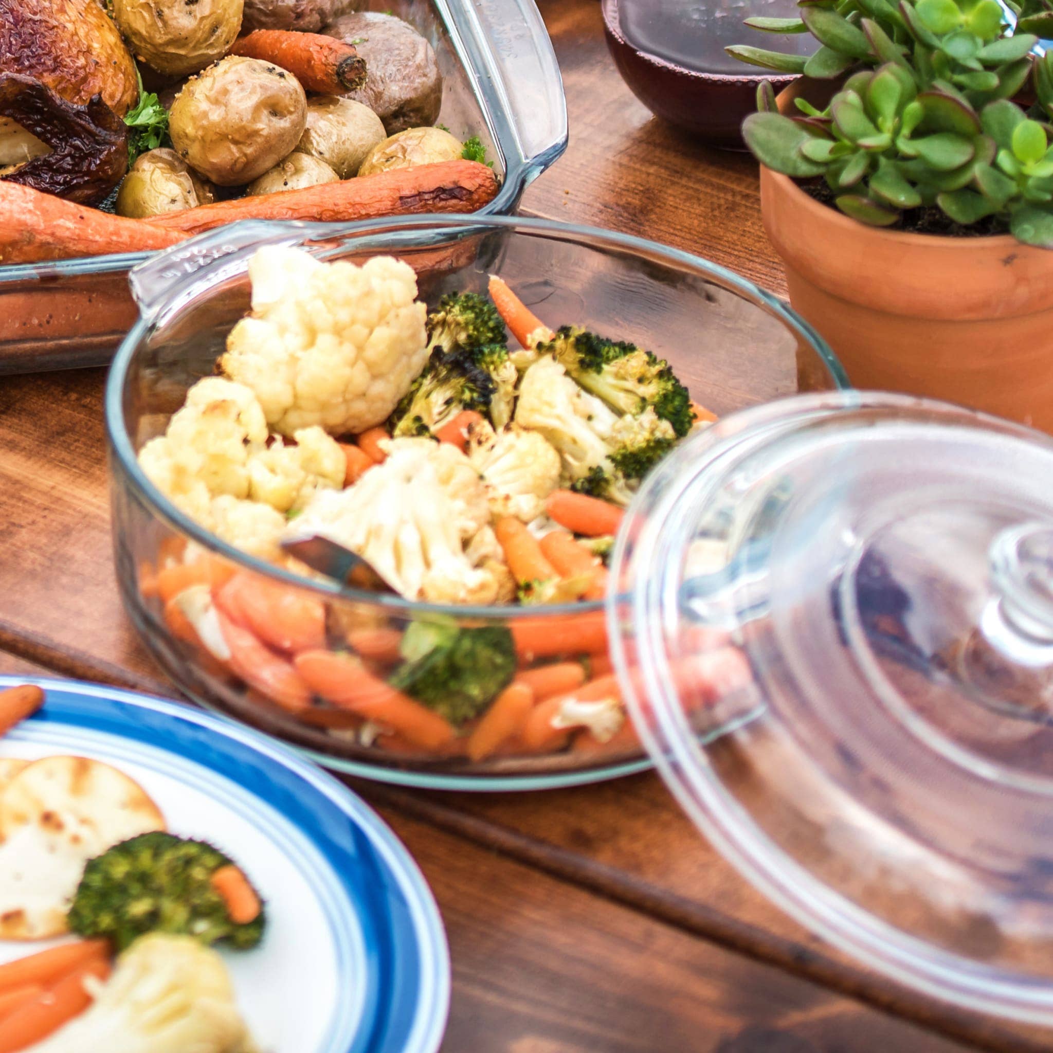 Libbey - Wholesale Baking Dish - Libbey Baker's Basics 3 Piece Glass Casserole Baking Dish Set with Glass Covers1