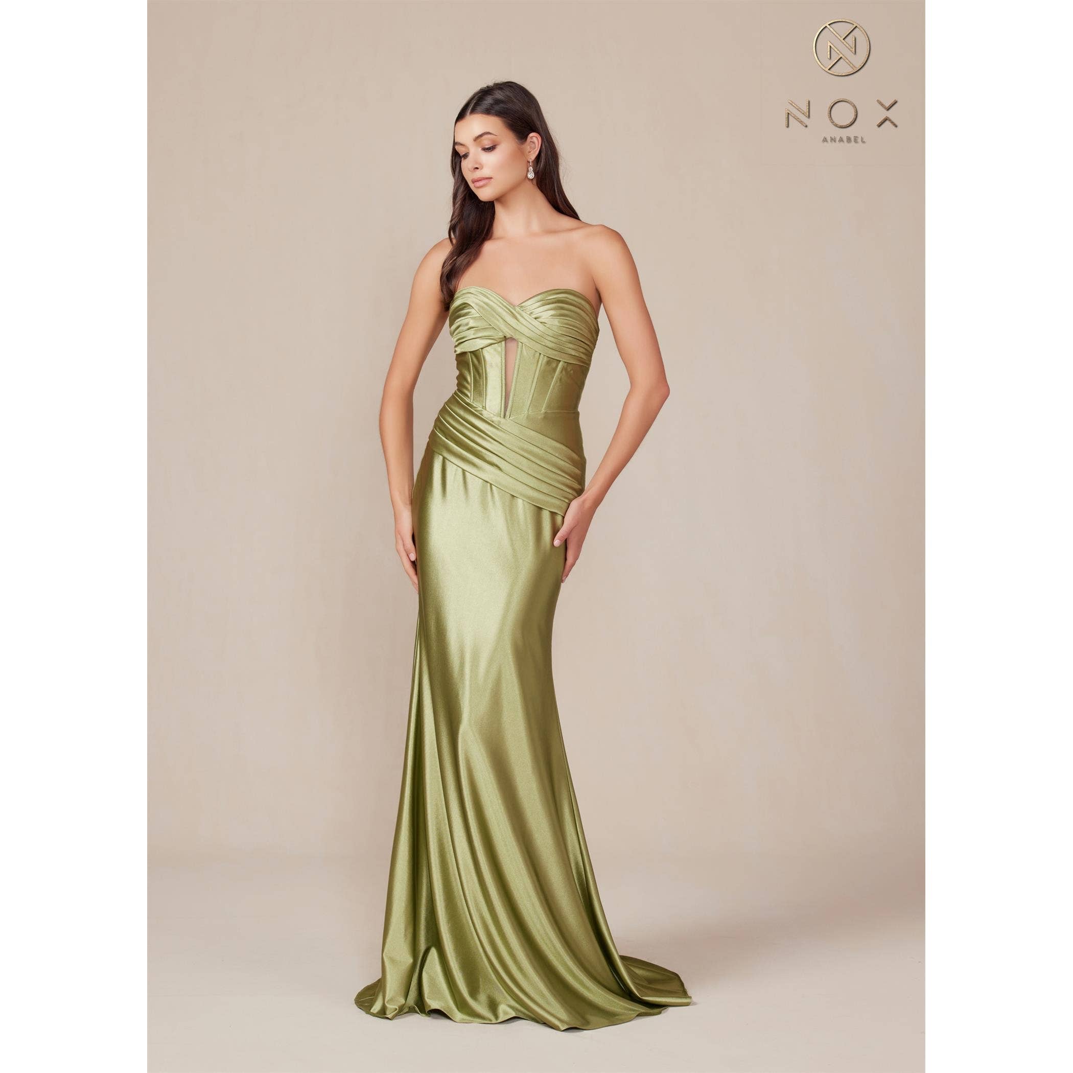 Noxanabel - Wholesale Formele jurk - Dames - Noxanabel satijnen strapless jurk met aansluitende pasvorm T150023