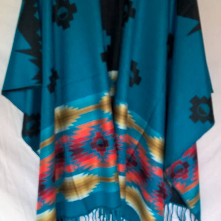 Treasure of ANDES - Venta al por mayor Poncho - Mujer - Poncho Andino Artesanal REVERSIBLE Unisex ENVÍO GRATIS28