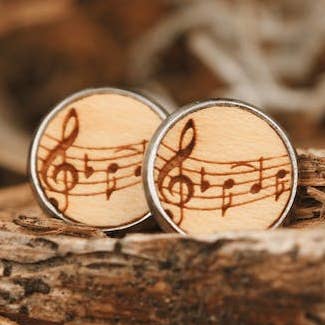 Orecchini a bottone in acciaio «note» | ornamenti in legno | legno di acero per la vendita all'ingrosso da parte di eydl Wood Jewelry