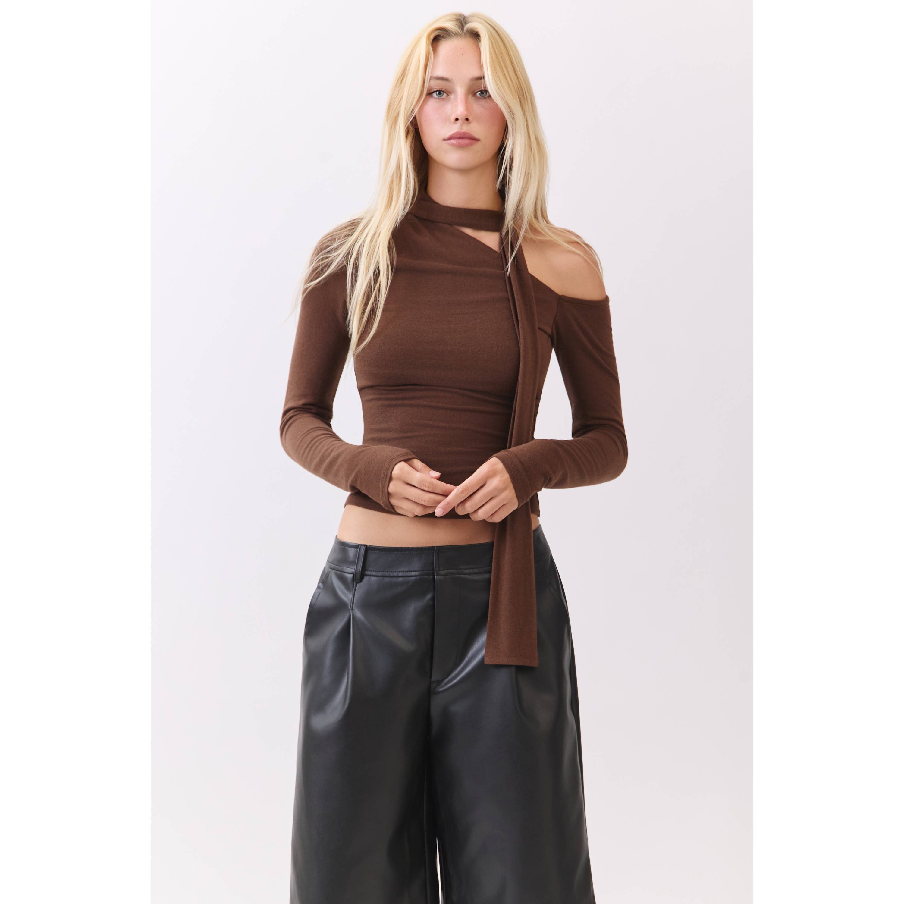 Honey Mango - Wholesale T-Shirt - Women's - Asymmetric Neckline Knit Top1