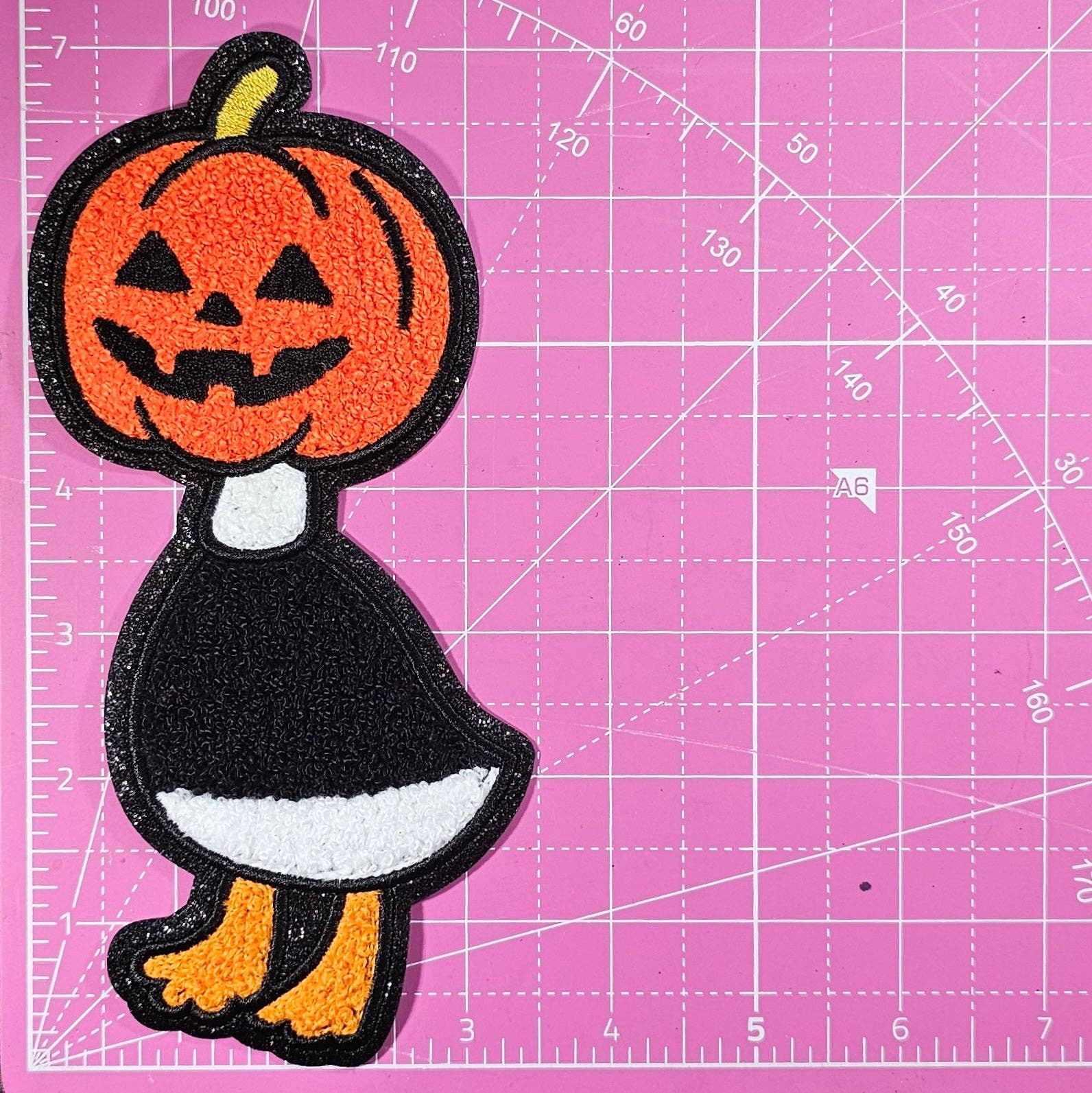 Scratch Decor - Wholesale Patch - Spooky Goose Halloween 4 PC Chenille Sequin & Glitter Large Iron on Patch5