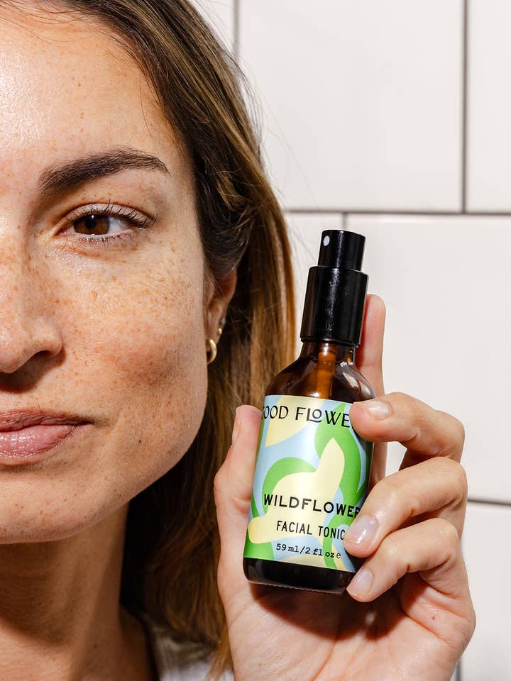 Tonique Visage aux Fleurs Sauvages / 2 oz 🌸🪻🌿 pour la vente par Good Flower Farm