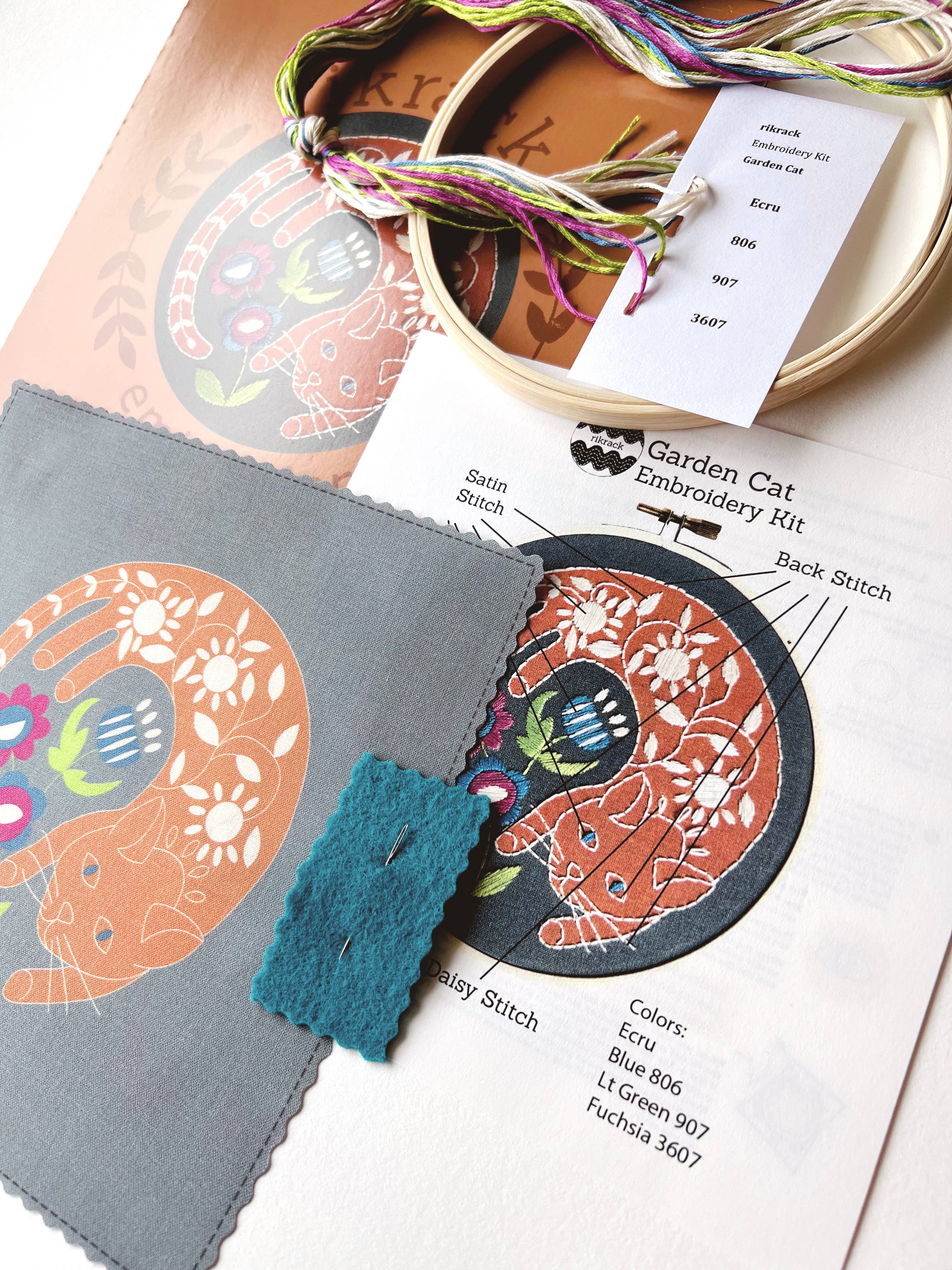 Rikrack - Wholesale Embroidery/Cross Stitch Supplies - Garden Cat Embroidery Kit6