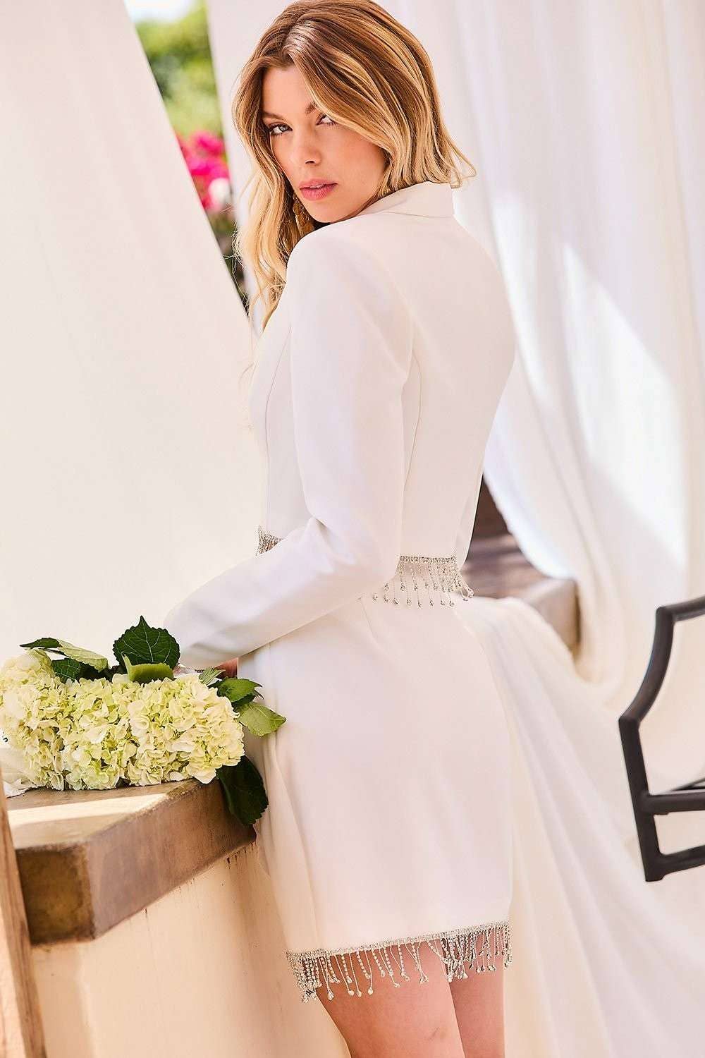 Main Strip – Engroshandel Blazer - Dame – Skræddersyet krave Rhinestone crop blazer jakke5