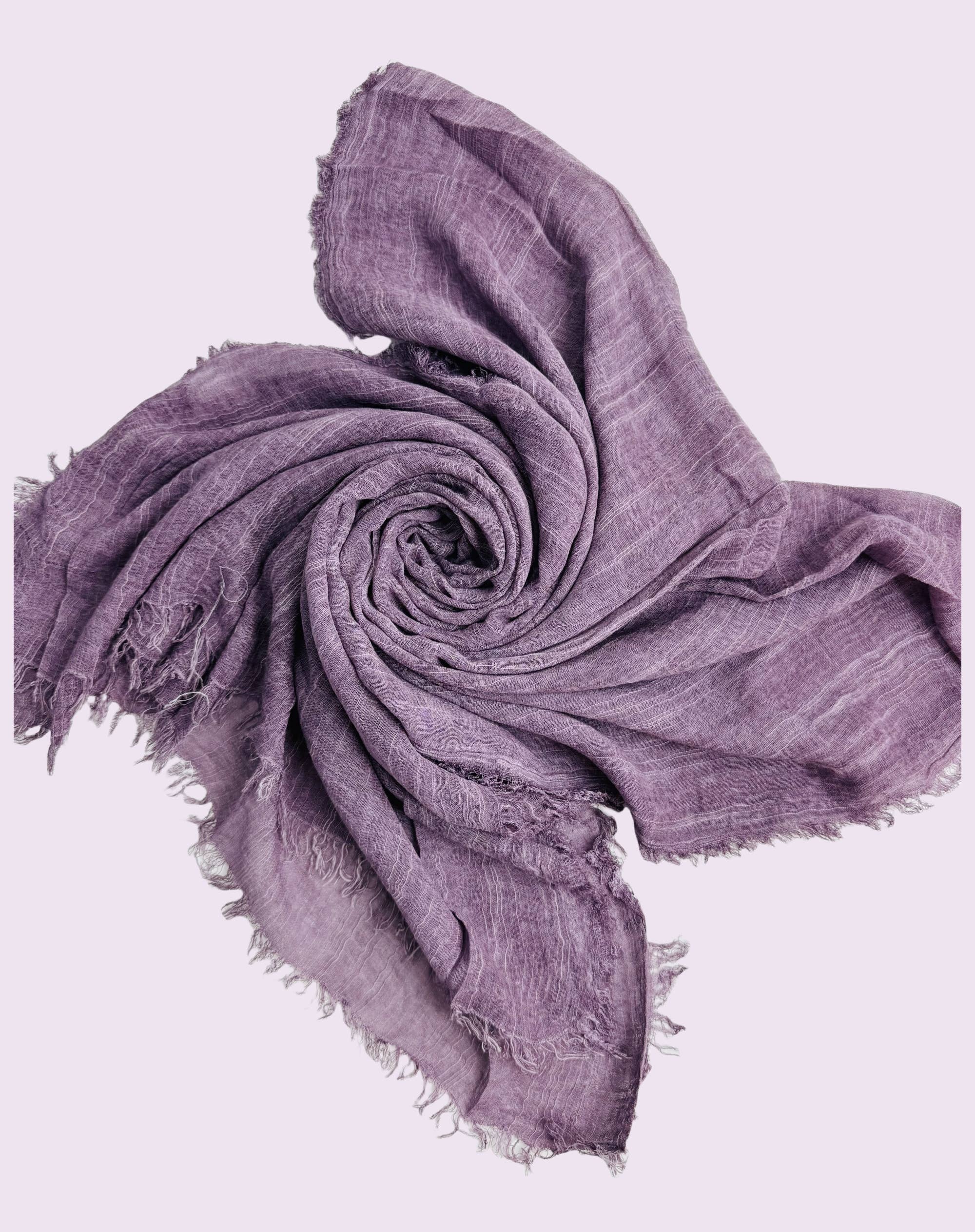 JC Sunny Fashion – Großhandel Schal – Damen – Steinwasch-Schal in Uni-Farbe mit rohen Kanten in Übergröße7