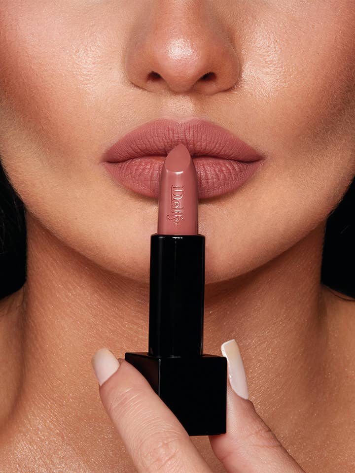 Delfy Velvetly Matt Lipstick - Desert for wholesale by DELFY FDR GROUP SOCIEDAD LIMITADA. (Delfy fdr group sl)