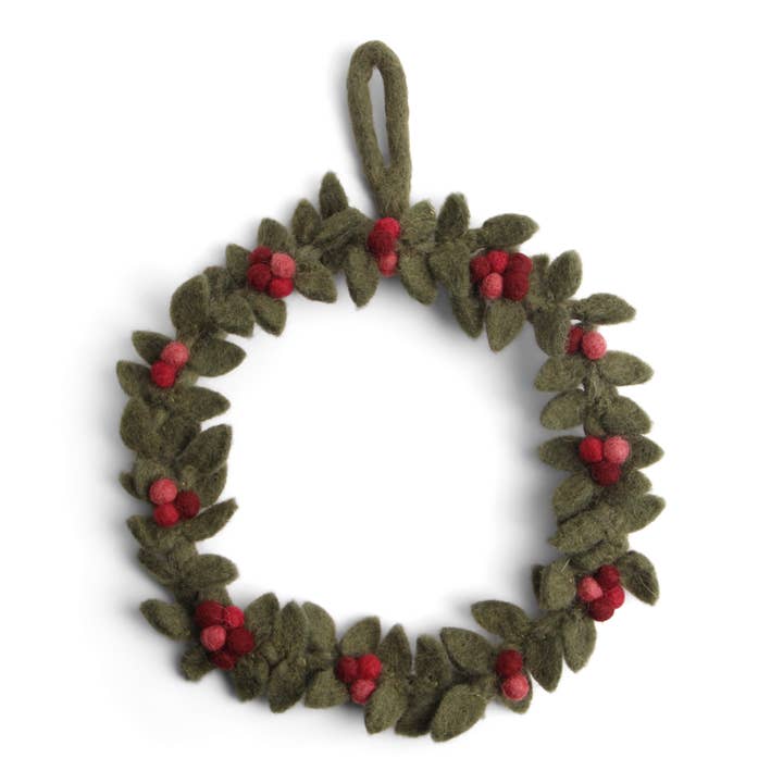 Small Green Wreath w/Red Berries for wholesale by Gry and Sif