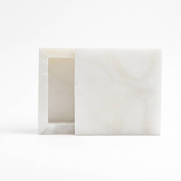 BIDKhome - Wholesale Decorative Tabletop Object - Sm. Alabaster Square Box6
