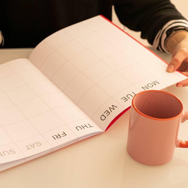 OCTAGON DESIGN – wholesale Planner – Monthly planner A4