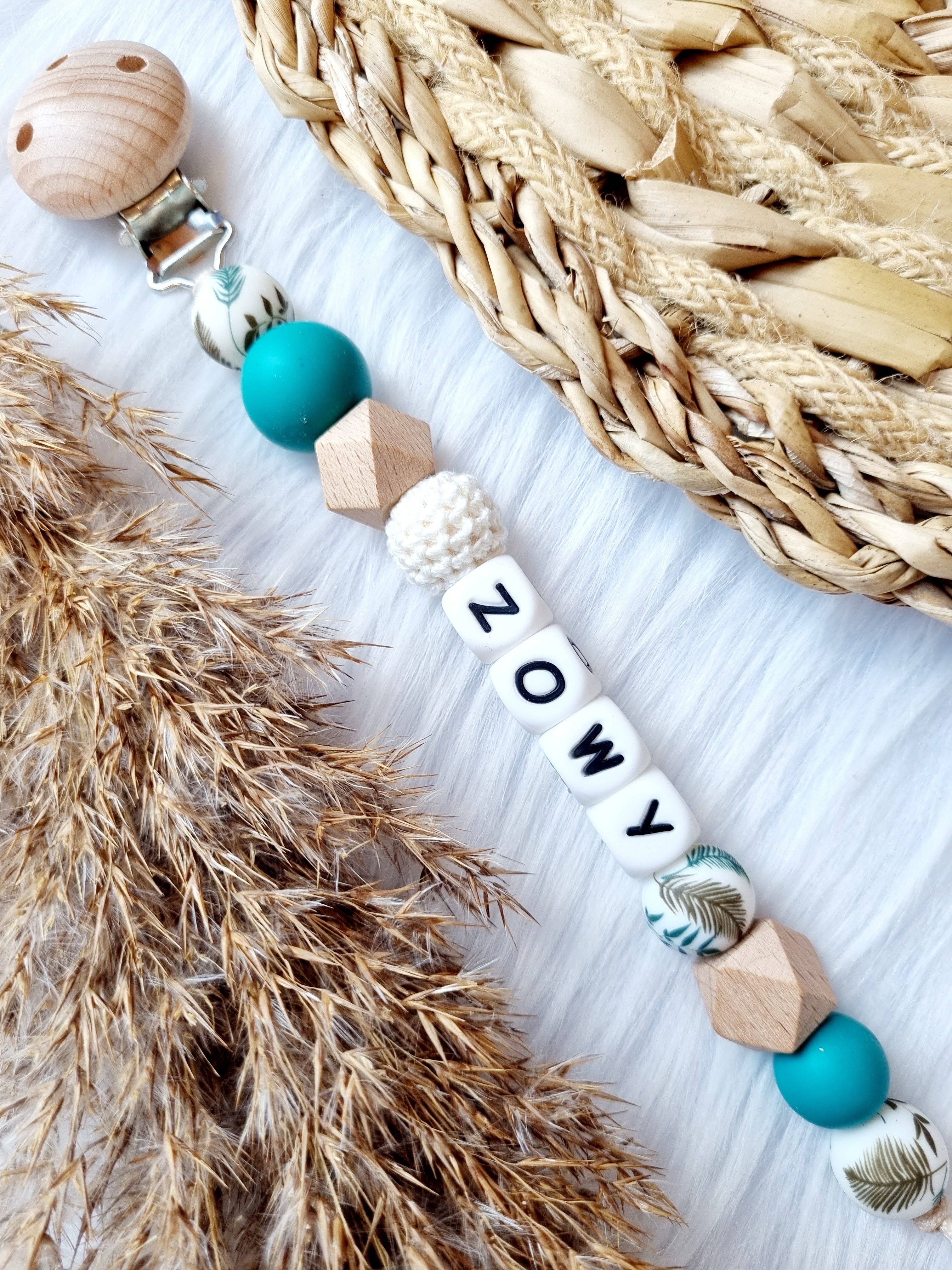 Happy by Lies – Großhandel Schnuller-Clip – Baby – Speenkoord mit Namen - Leave Mix, Smaragd3